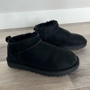 UGG Classic Ultra Mini Black Ankle Boot 8